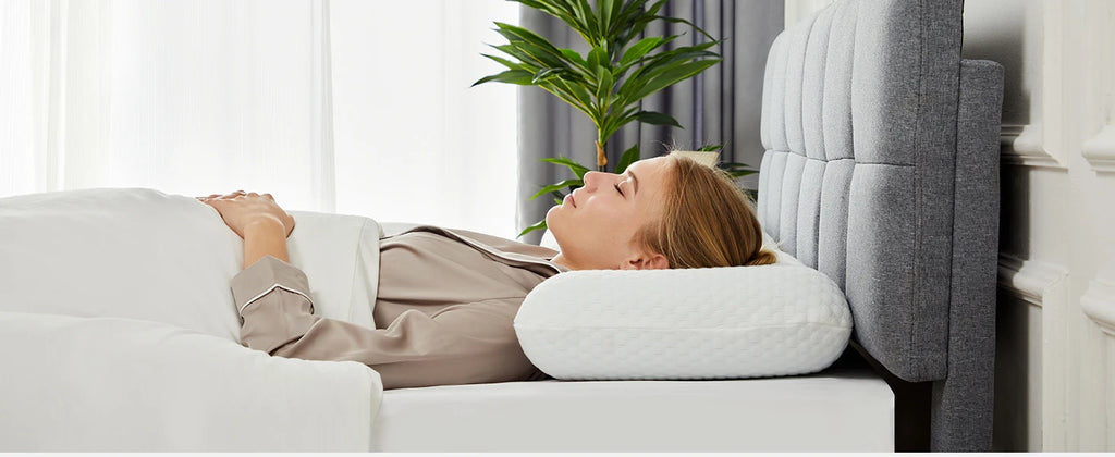 JHK 2-pieces Memory Foam Pillows Standard Size Neck Pillow Ventilated Cooling Bed Pillow with Removable Washable Cover Comfort